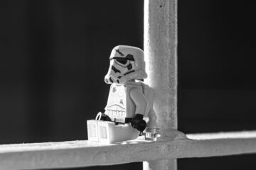 a sad little stormtrooper contemplates losing his fandom passion | roll to disbelieve