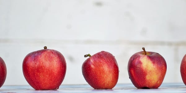 red apples in a row
