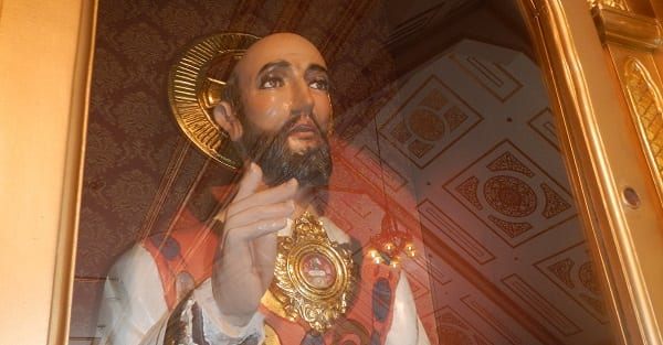statue of ignatius of loyola