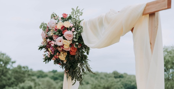 wedding arch